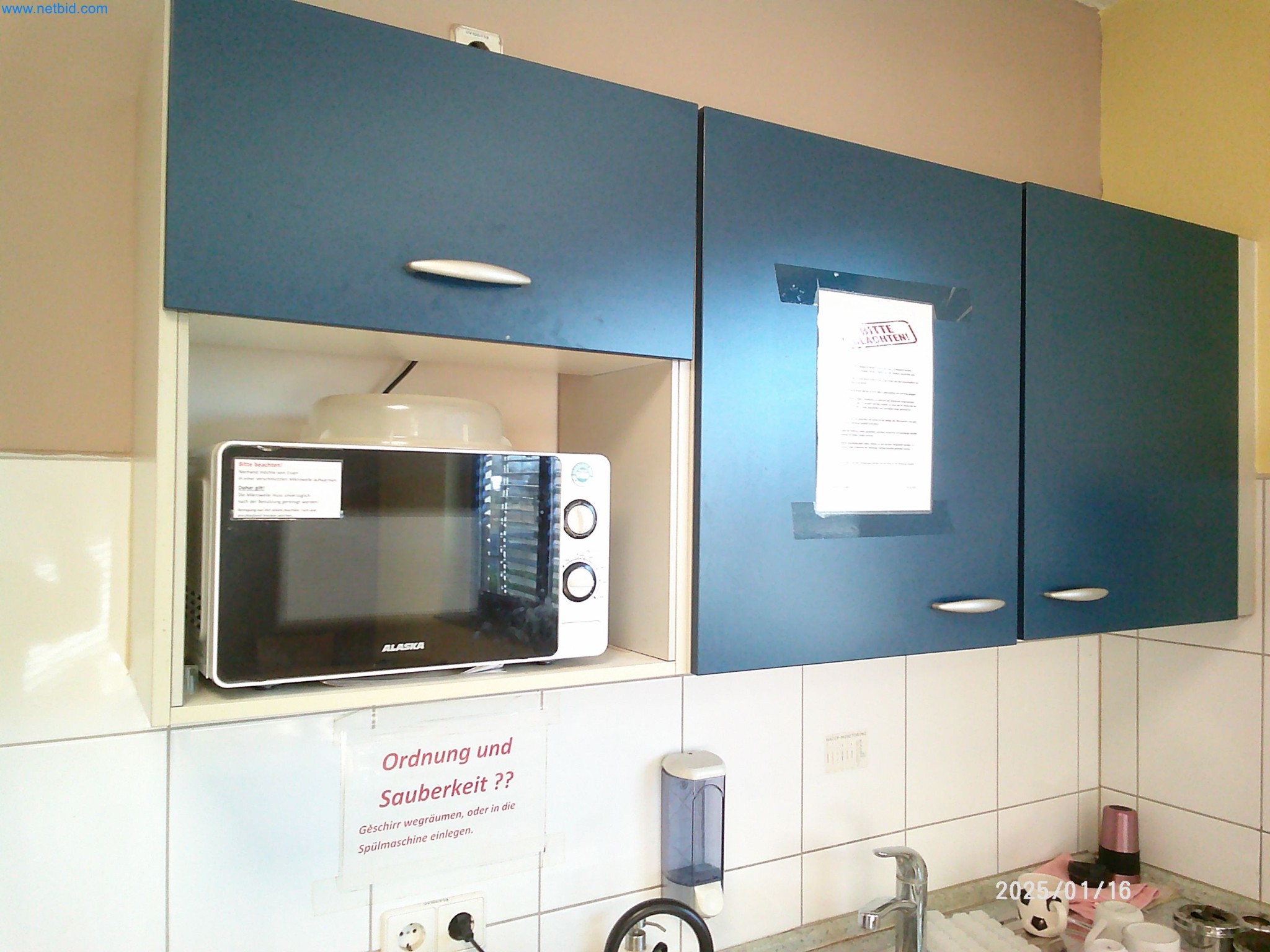 Stroje na výrobu cigaret-4