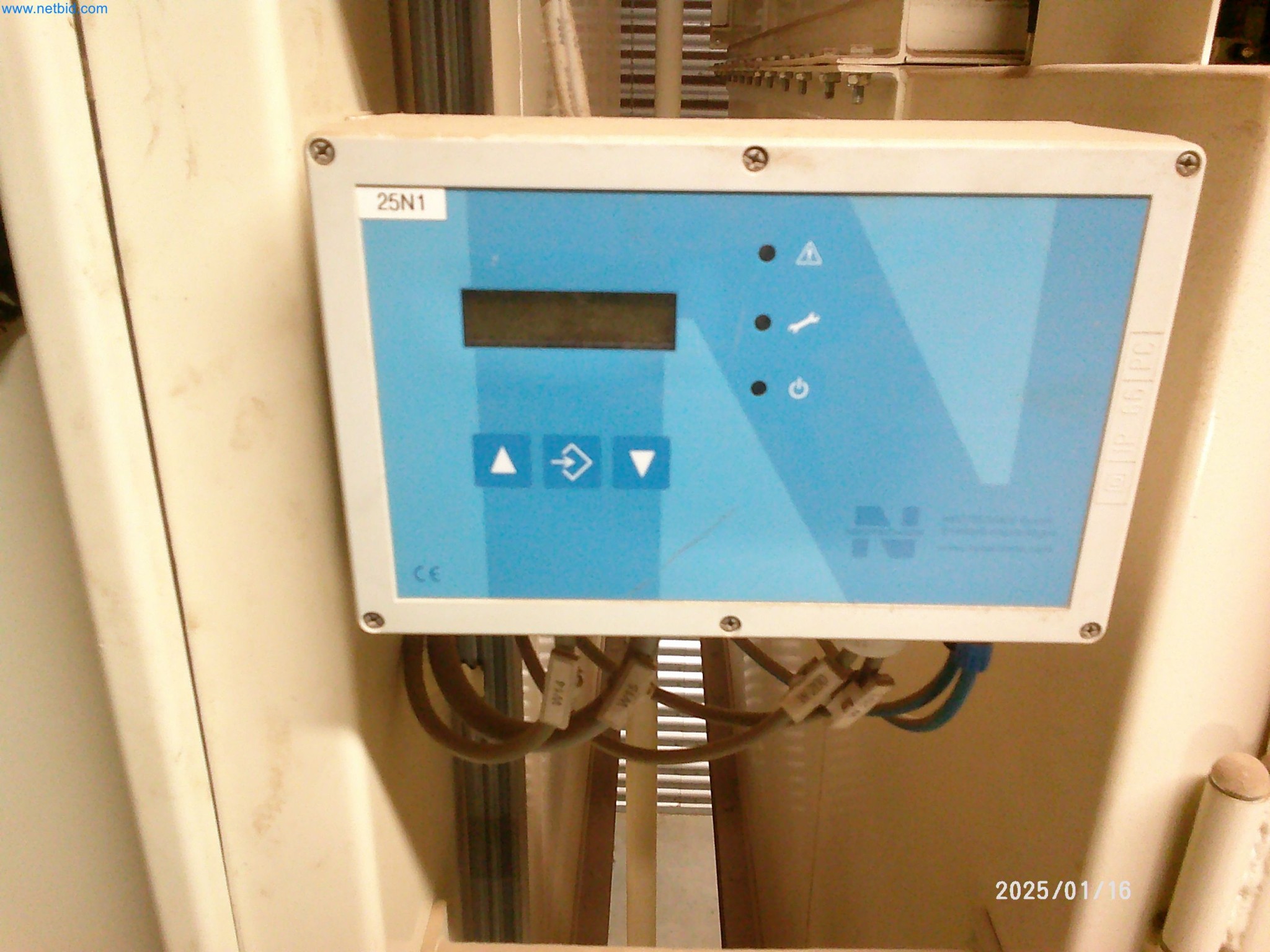 Stroji za proizvodnjo cigaret-11