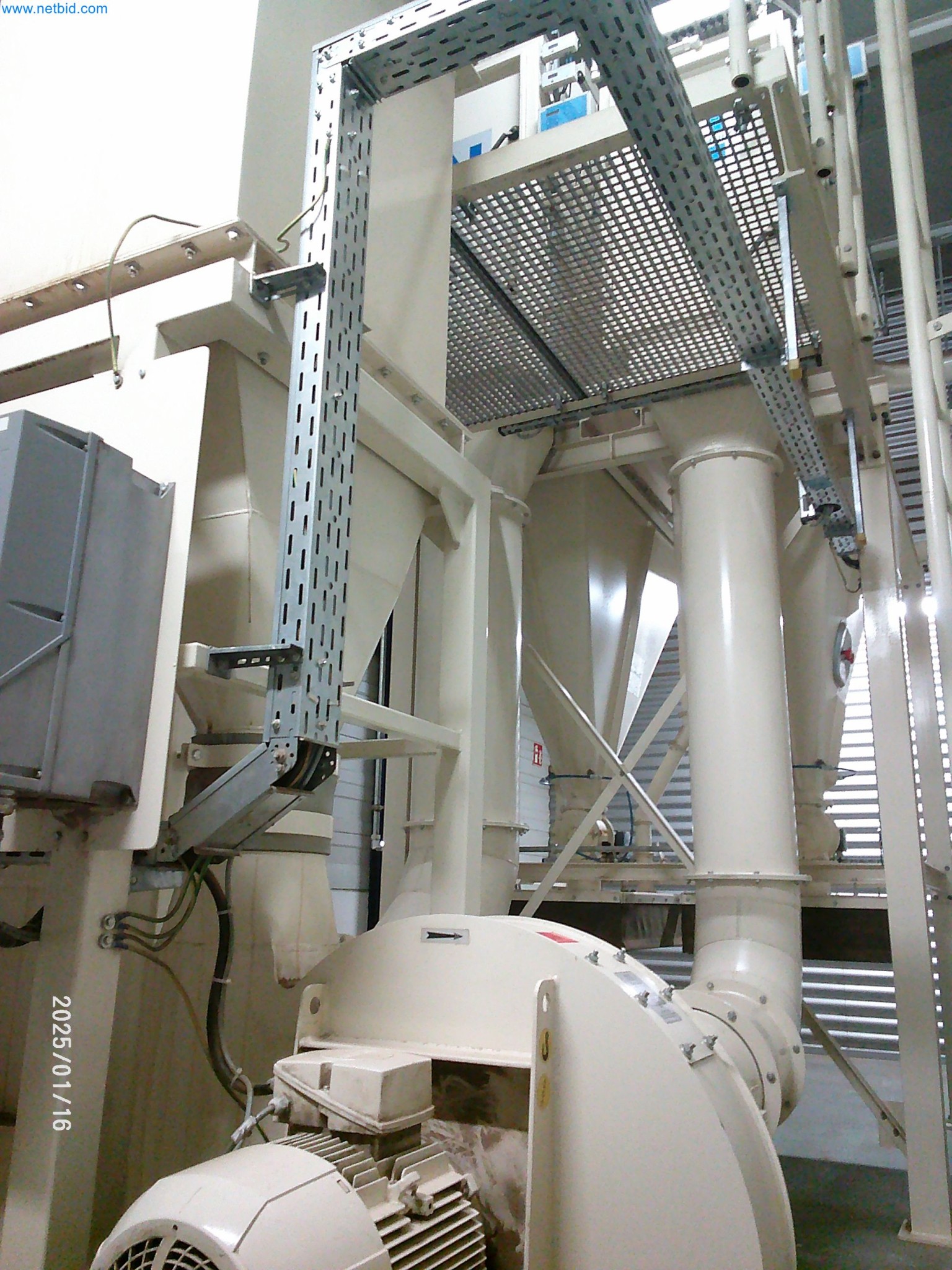 Stroji za proizvodnjo cigaret-2