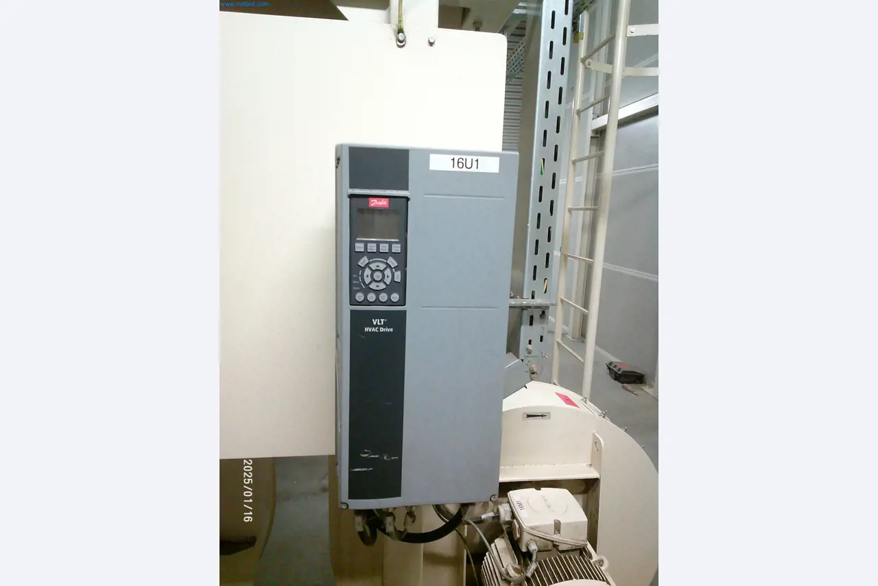 Stroji za proizvodnjo cigaret-7