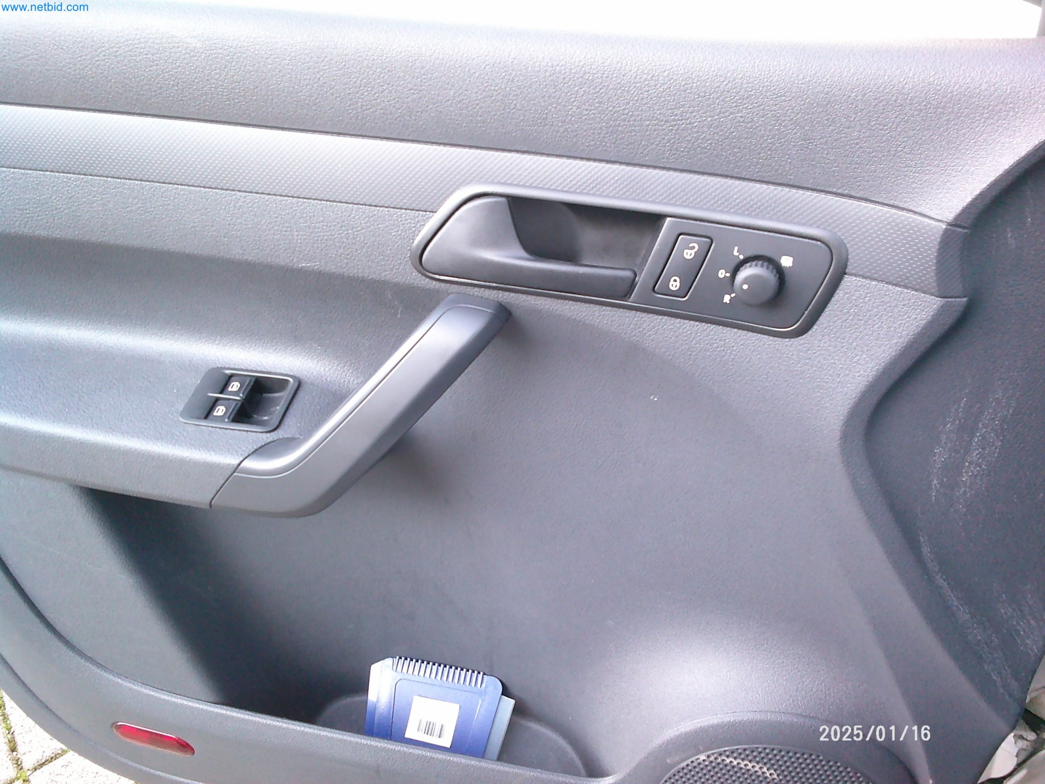 Machines for the production of cigarettes-12