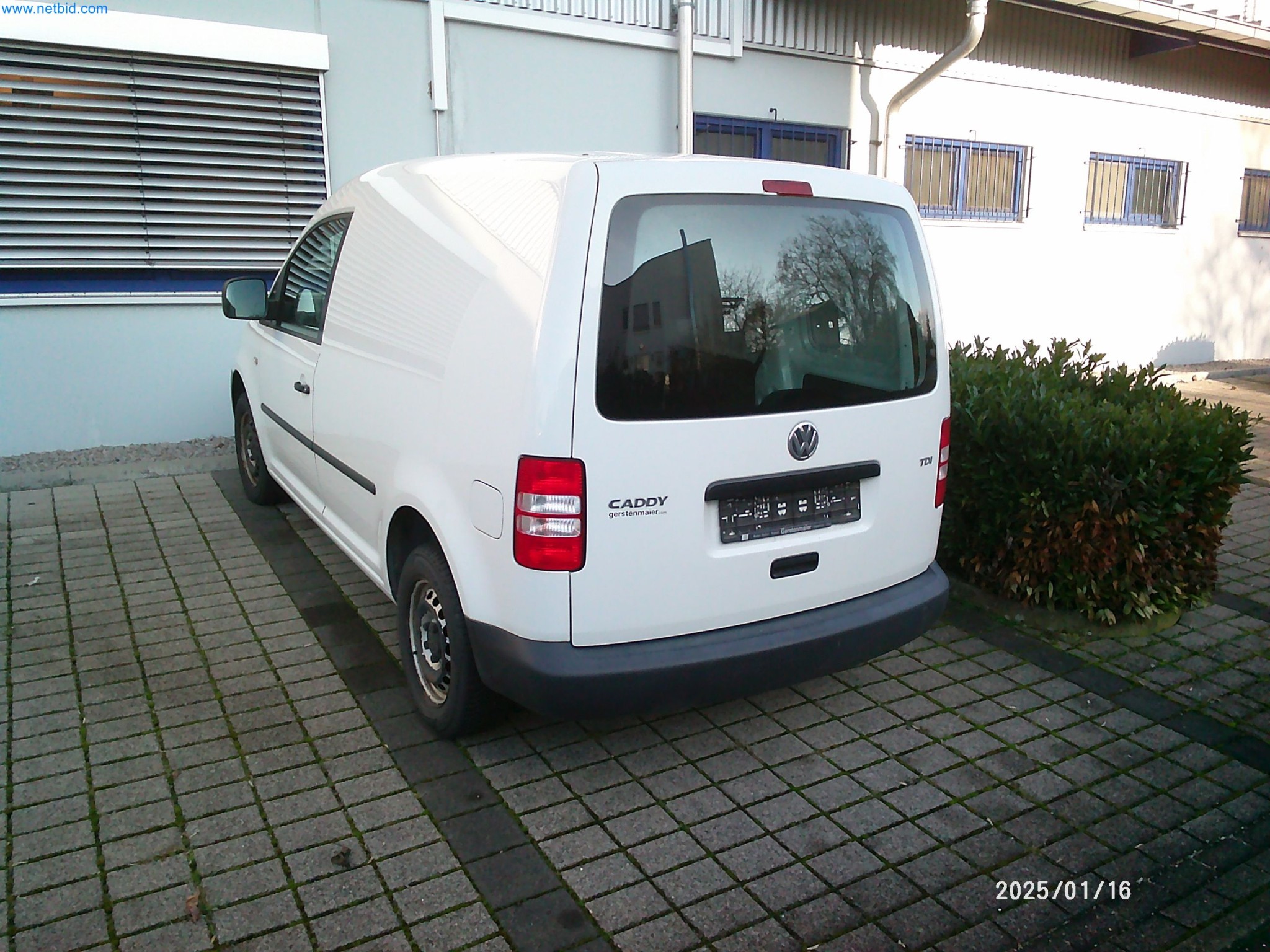 Machines for the production of cigarettes-5