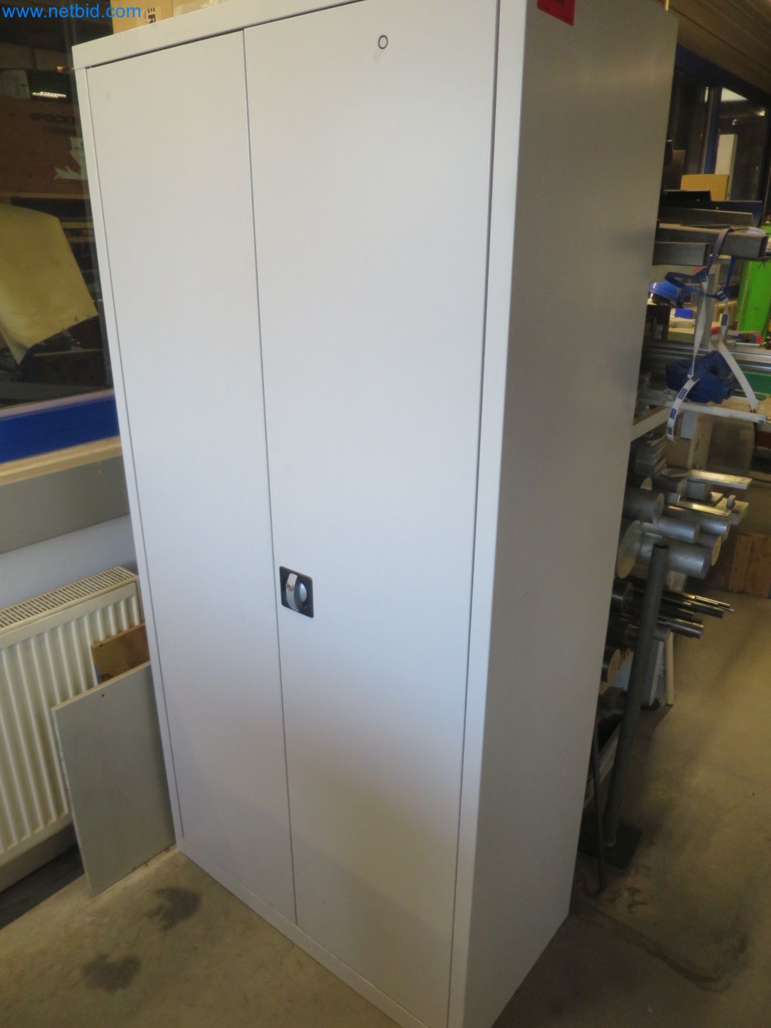 Machines for the production of cigarettes-1