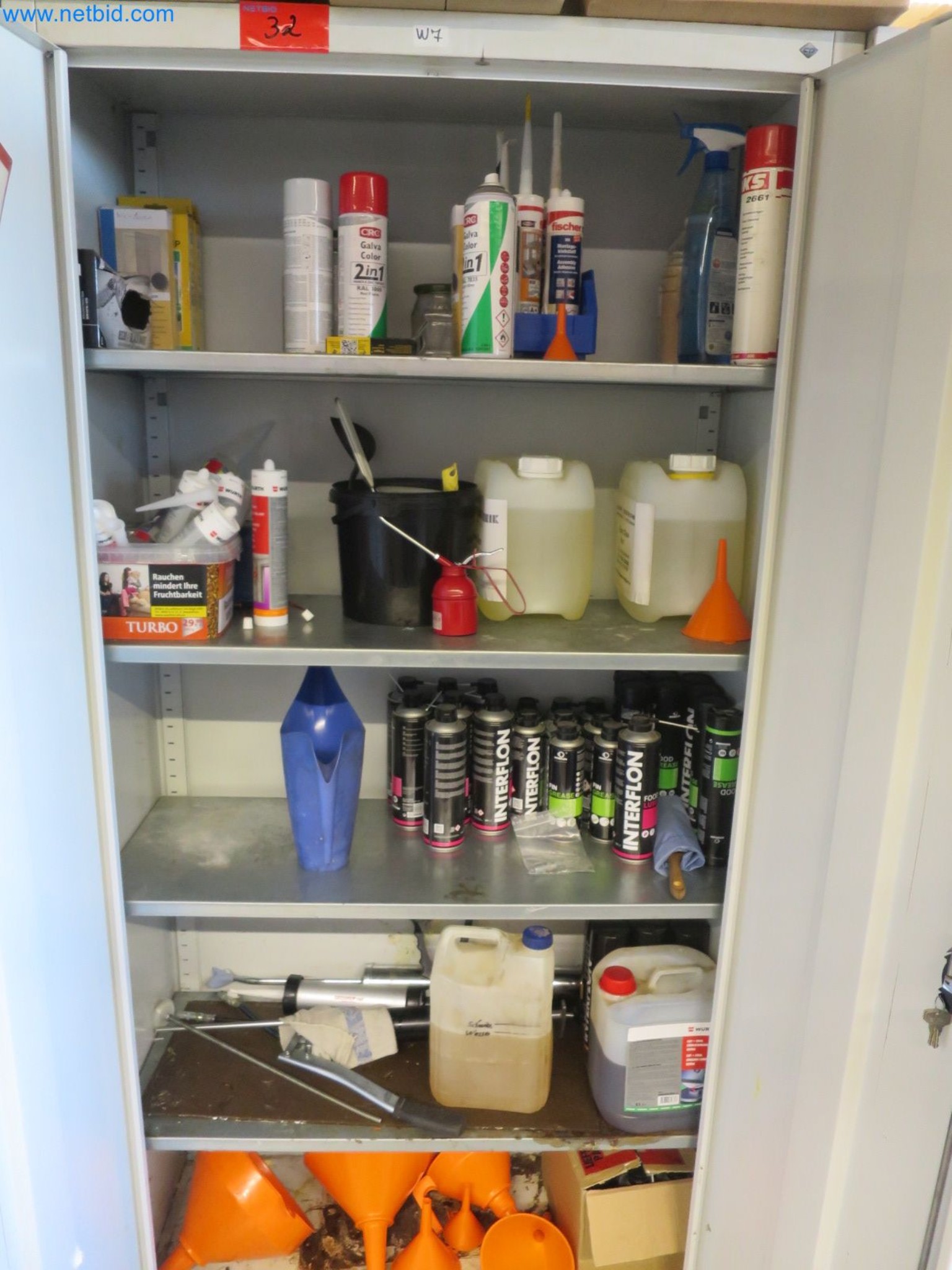 Machines for the production of cigarettes-4