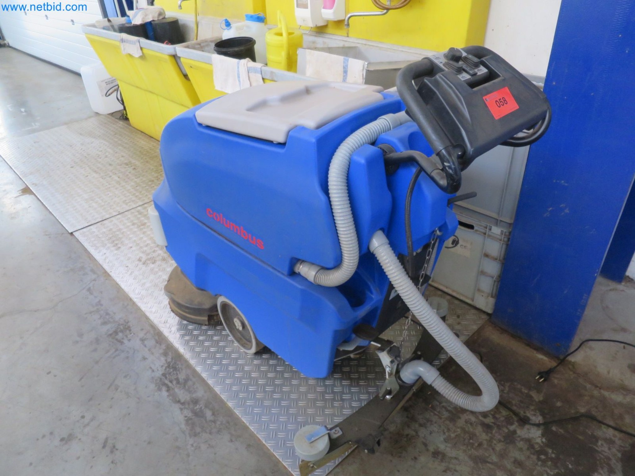 Machines for the production of cigarettes-1