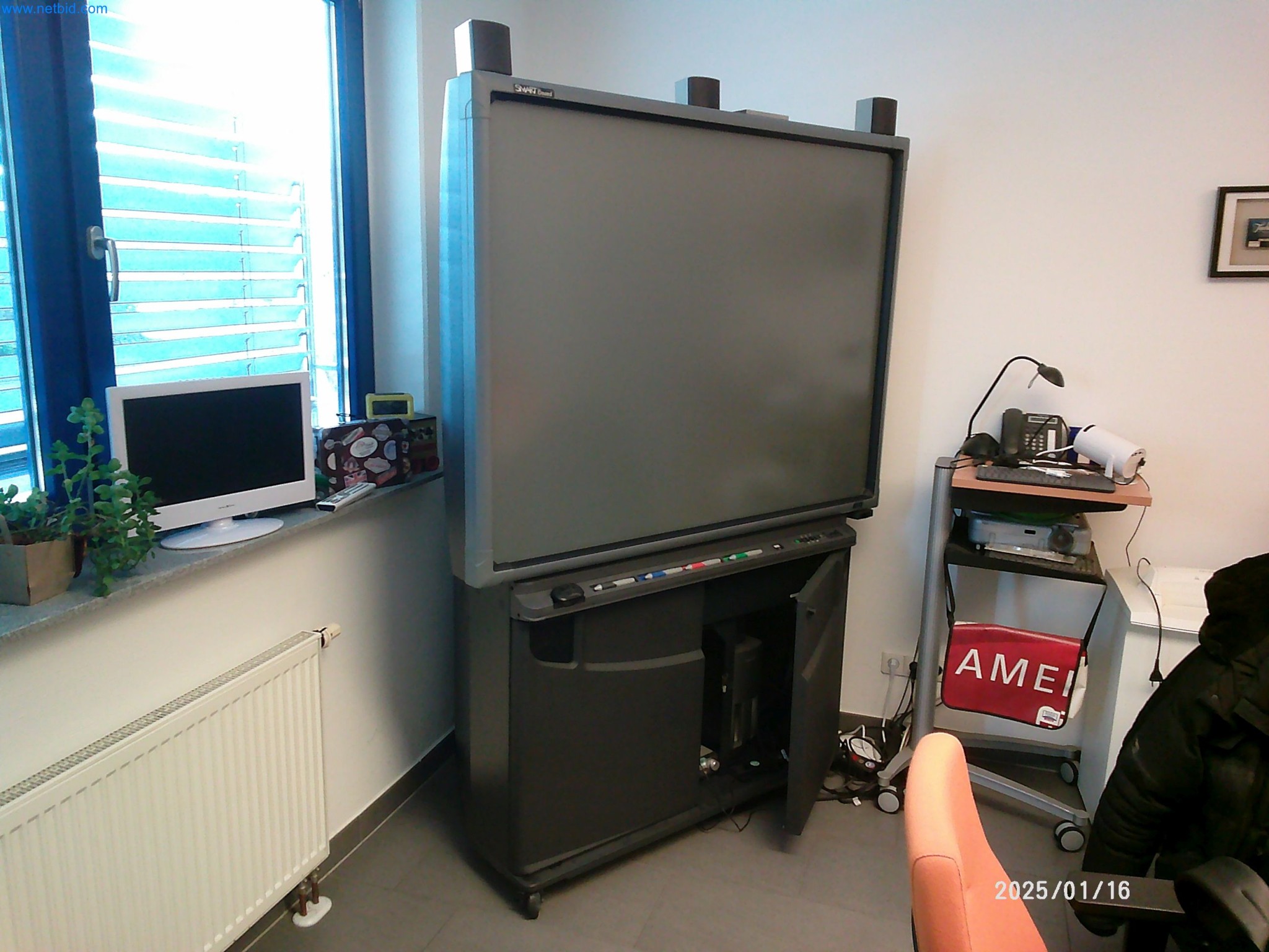 Machines for the production of cigarettes-10