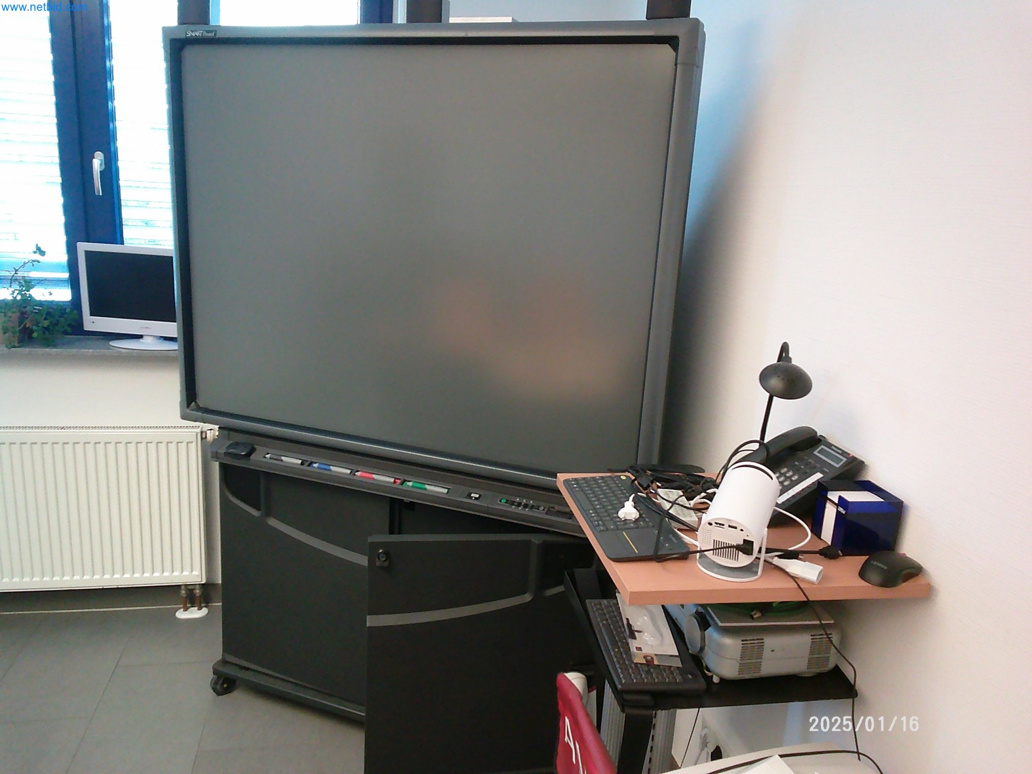 Machines for the production of cigarettes-11