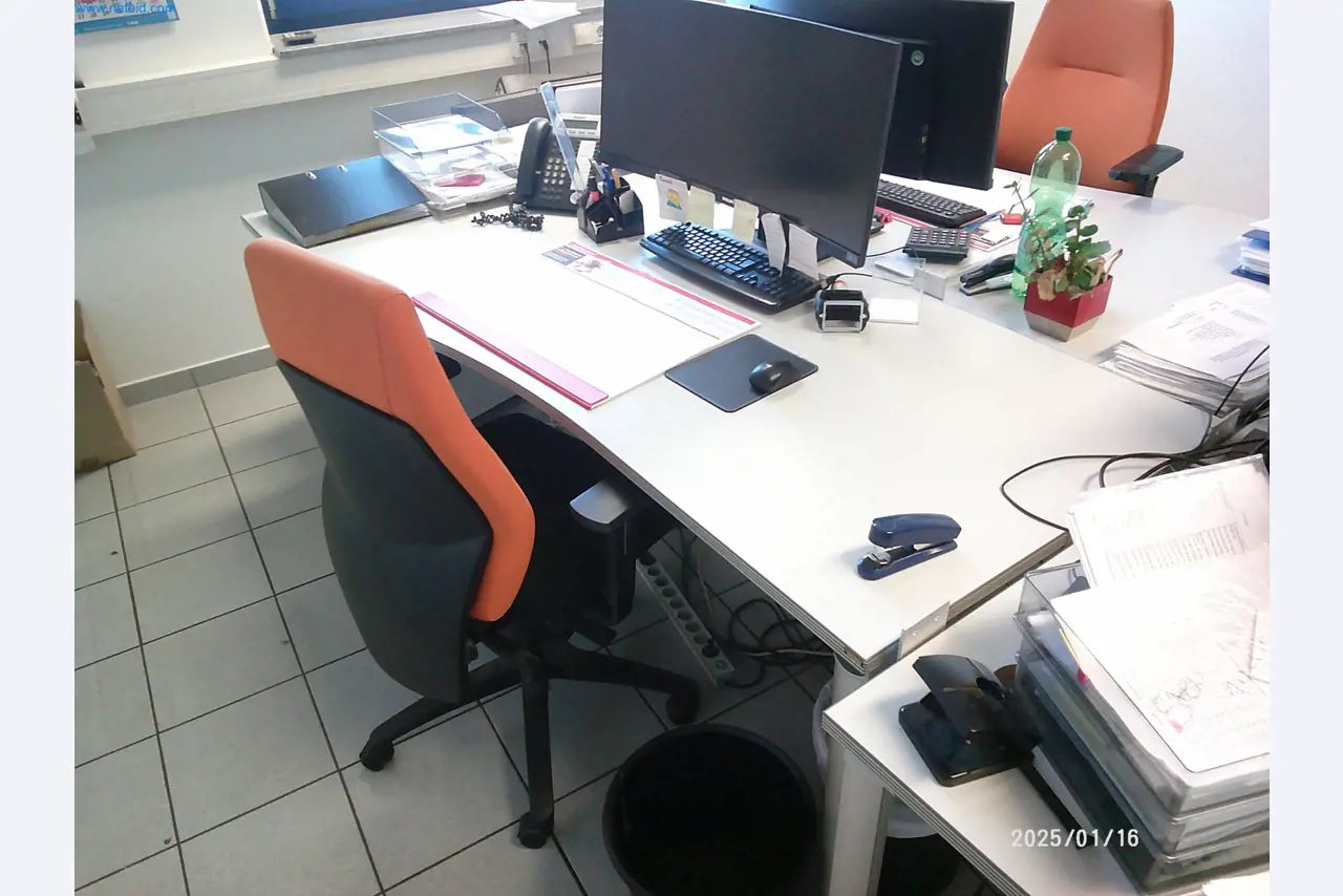 Machines for the production of cigarettes-9