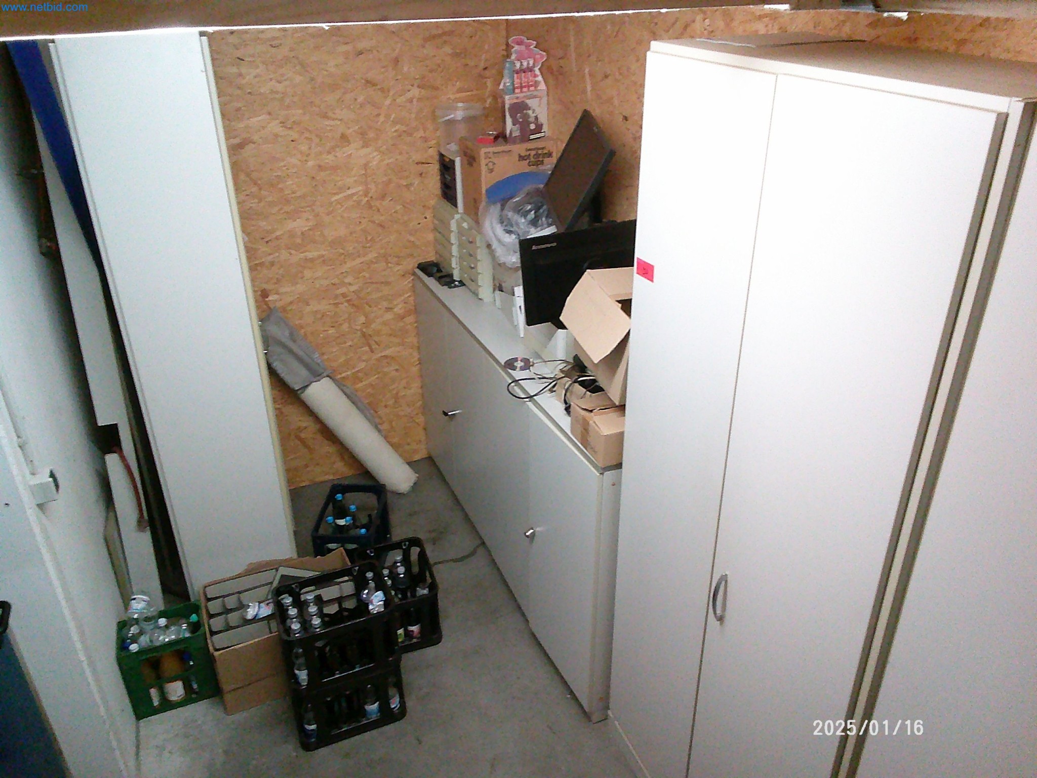 Machines for the production of cigarettes-11