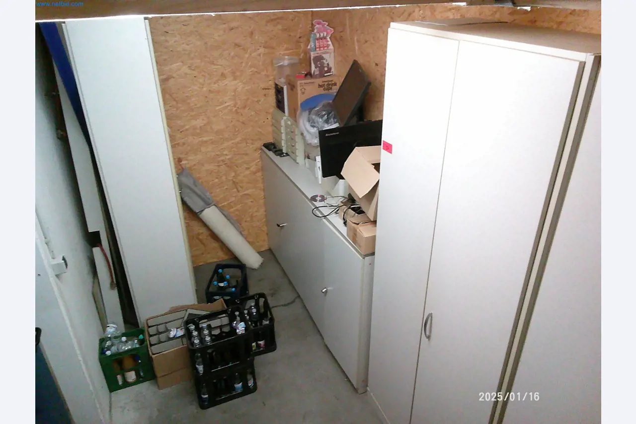 Machines for the production of cigarettes-11