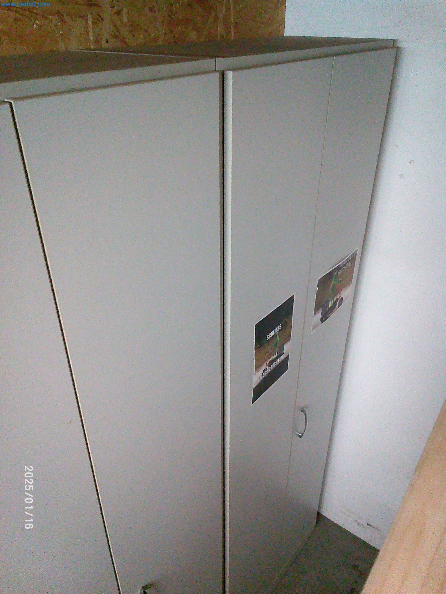 Machines for the production of cigarettes-12