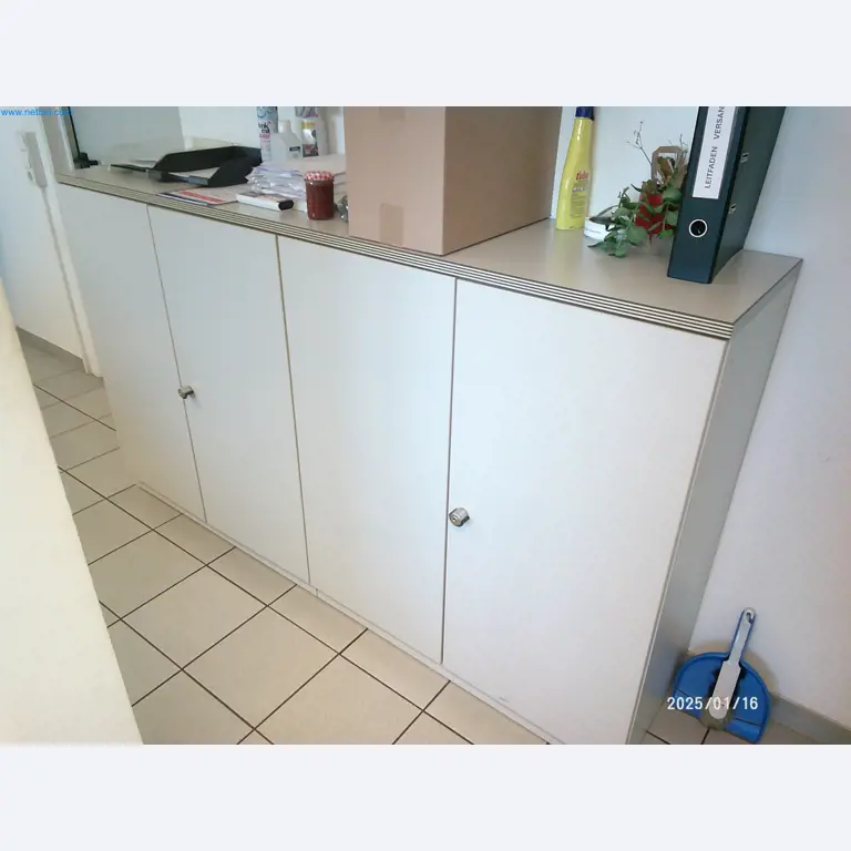 Machines for the production of cigarettes-4