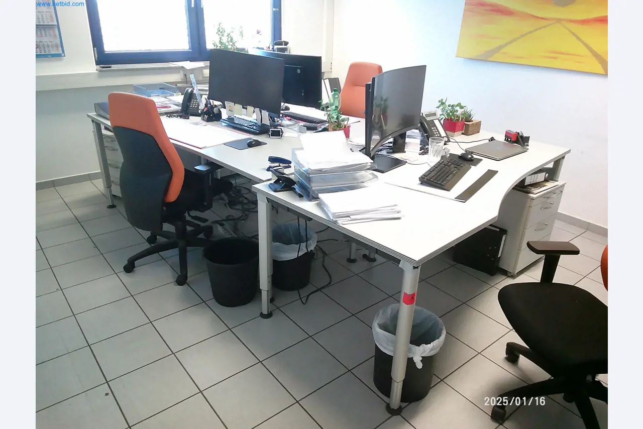 Machines for the production of cigarettes-5