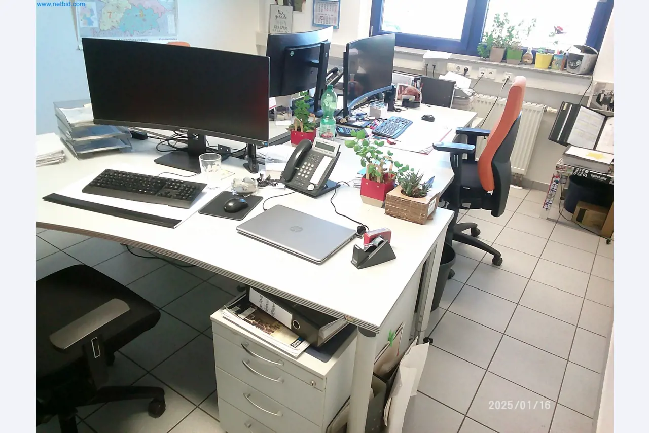 Machines for the production of cigarettes-6