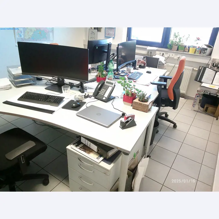 Machines for the production of cigarettes-6