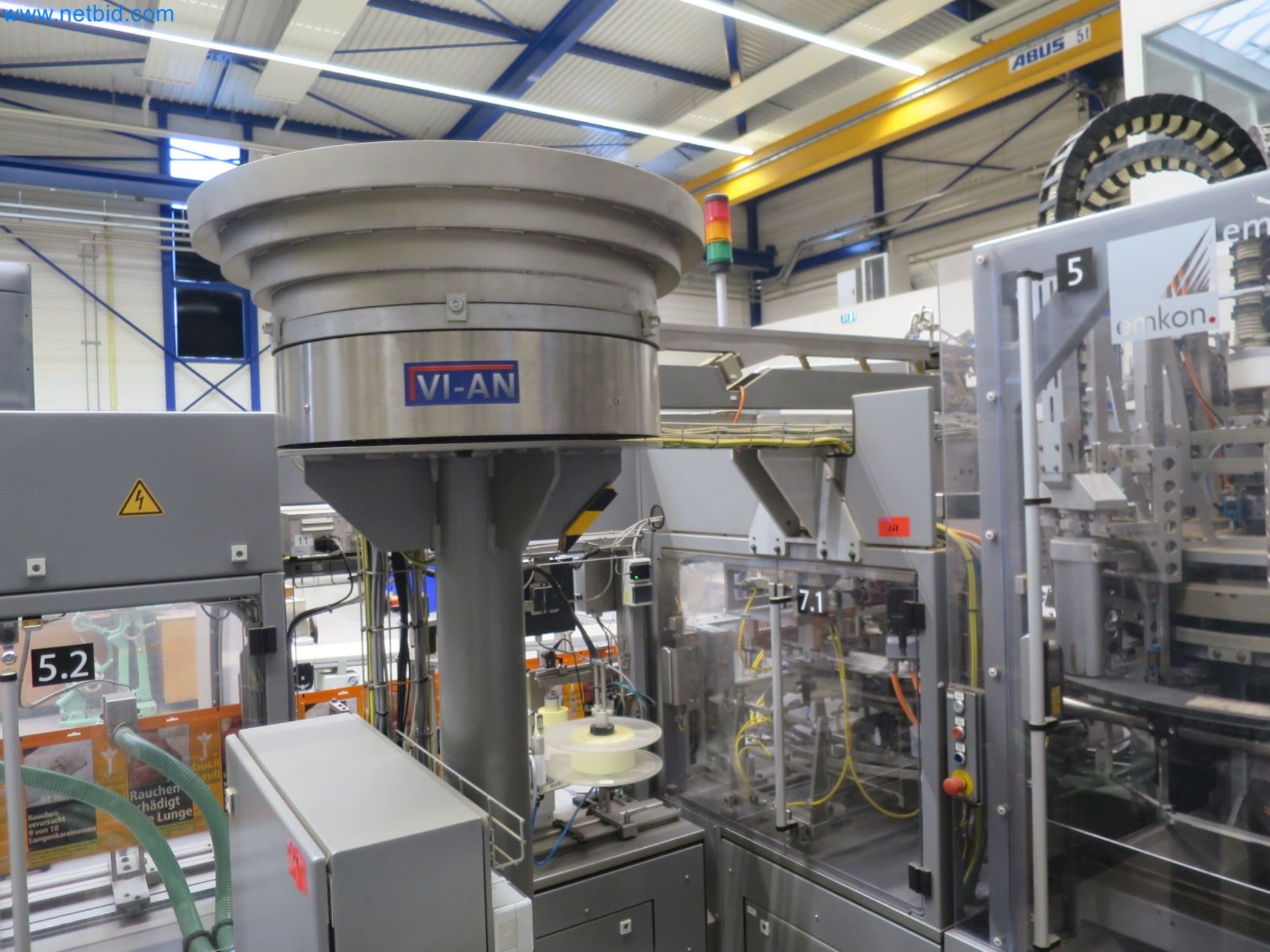 Machines for the production of cigarettes-16