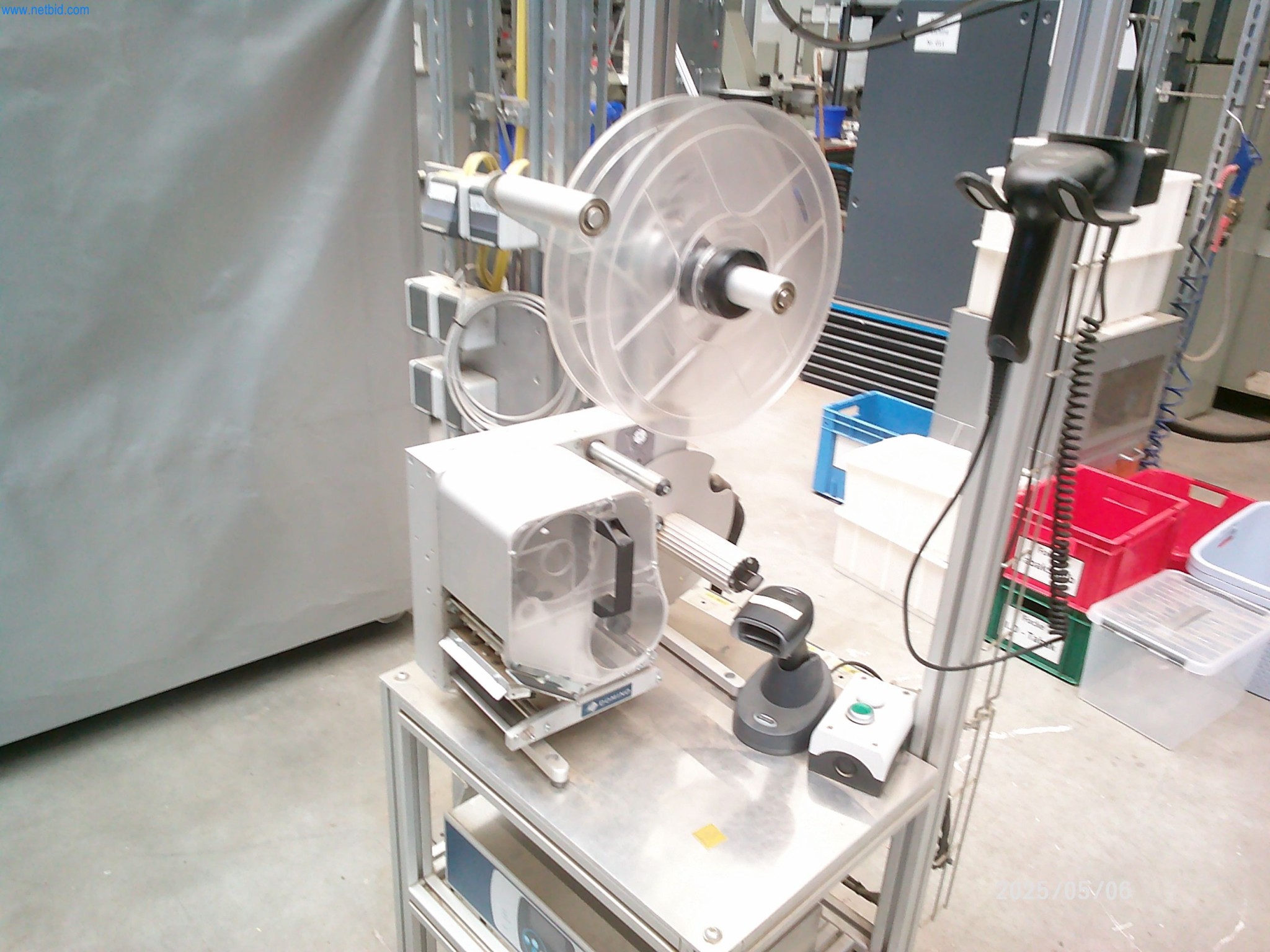 Machines for the production of cigarettes-2