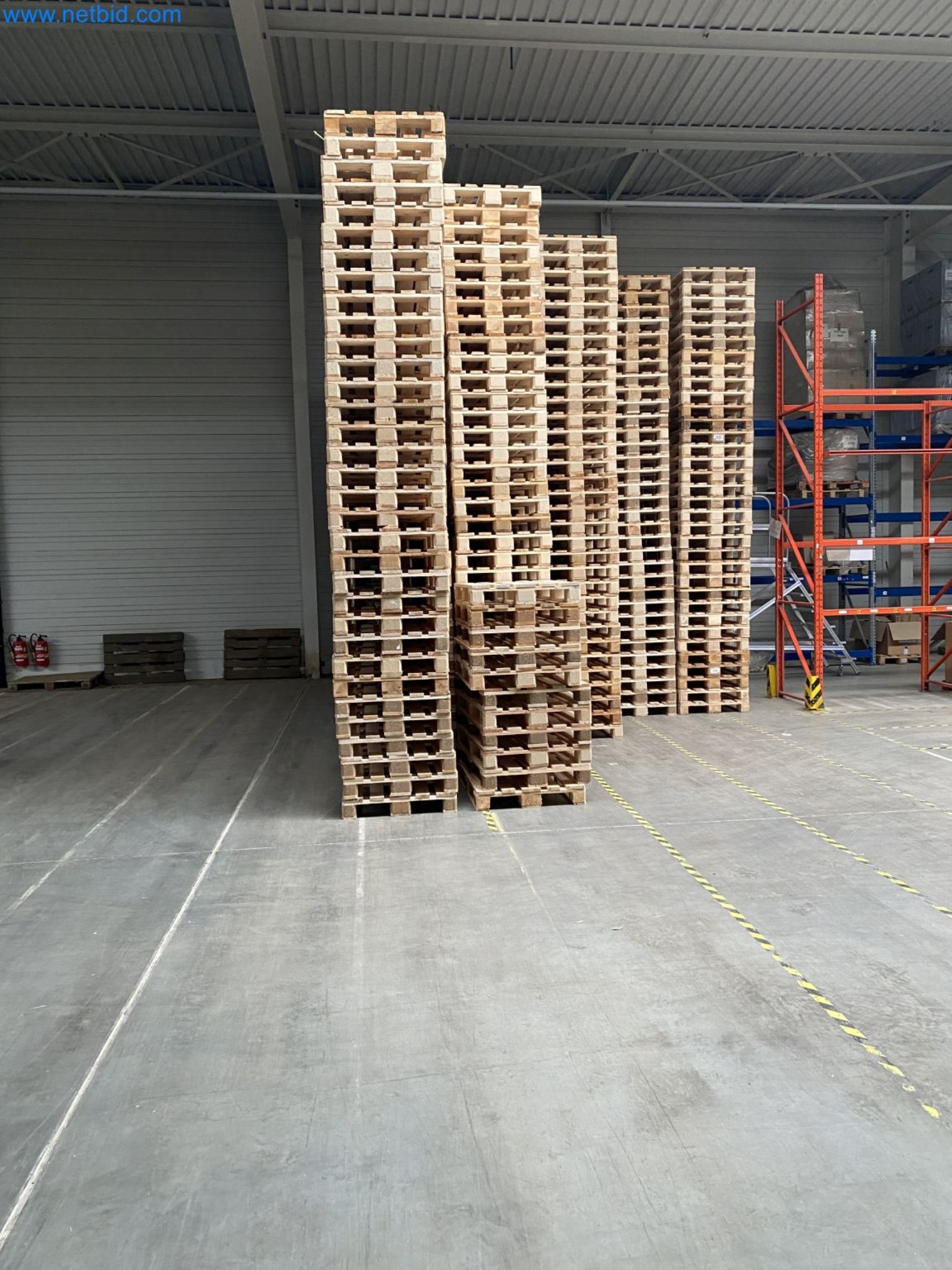 Machines for the production of cigarettes-1