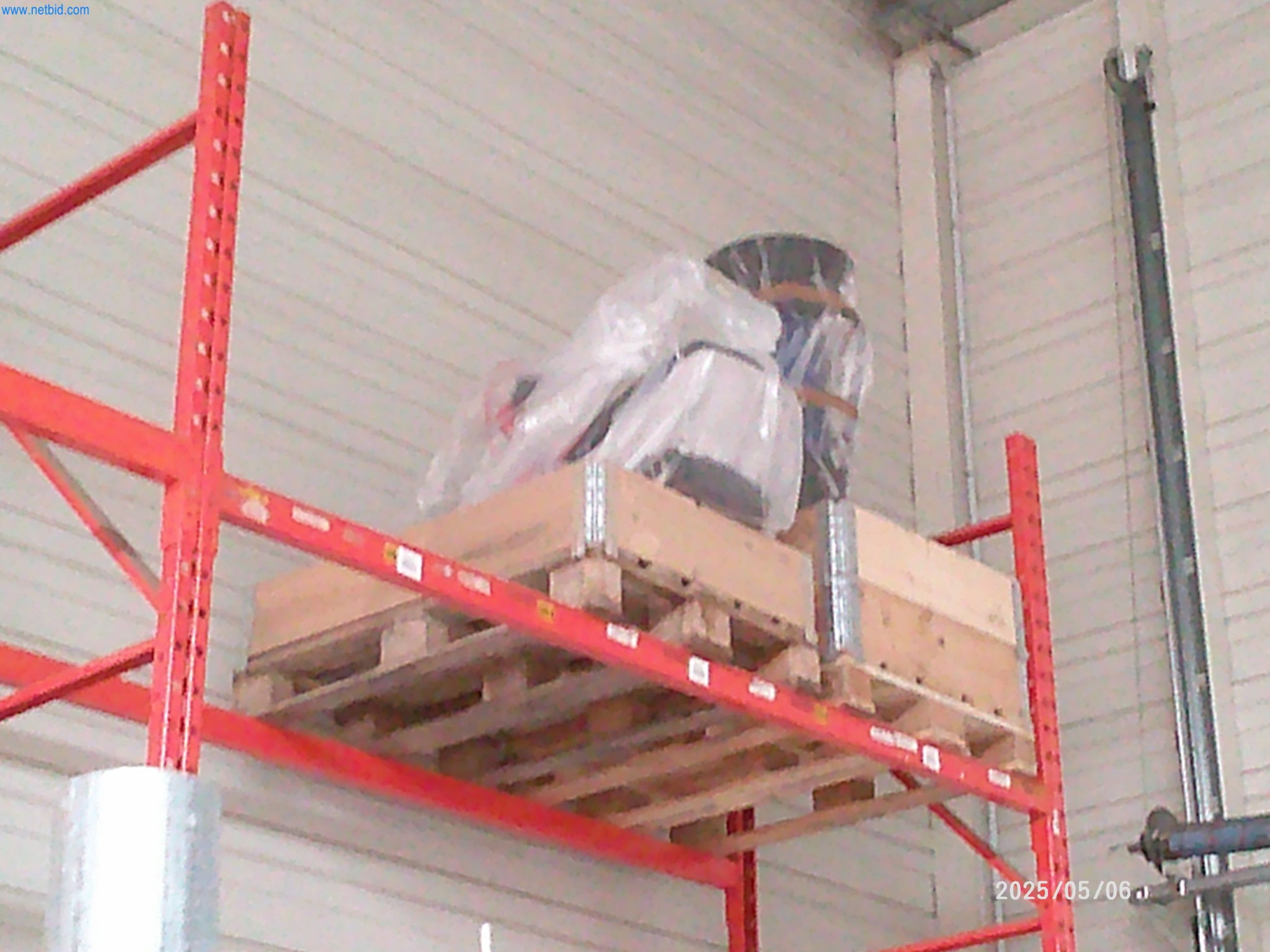 Machines for the production of cigarettes-1