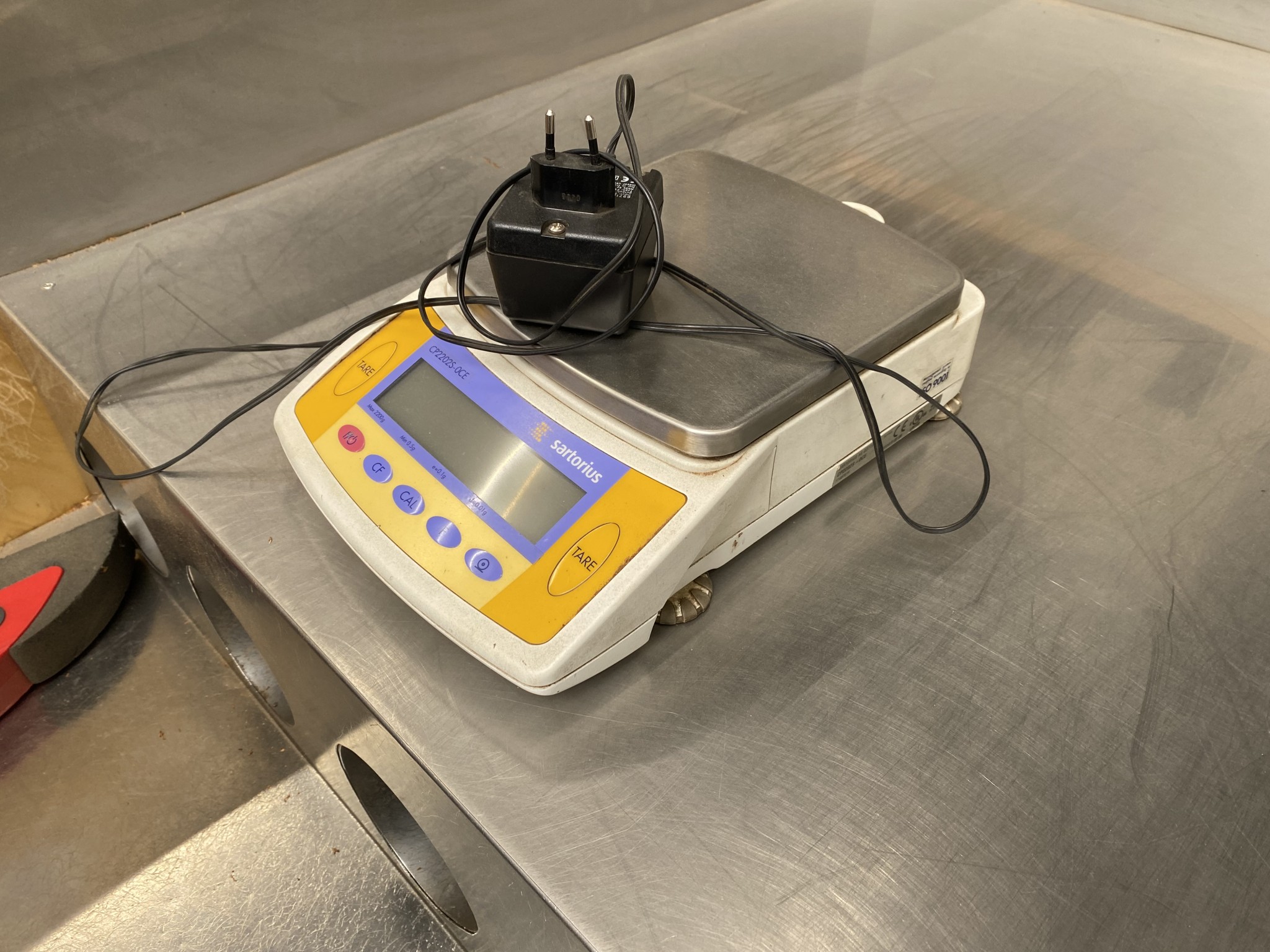 Machines for the production of cigarettes-2