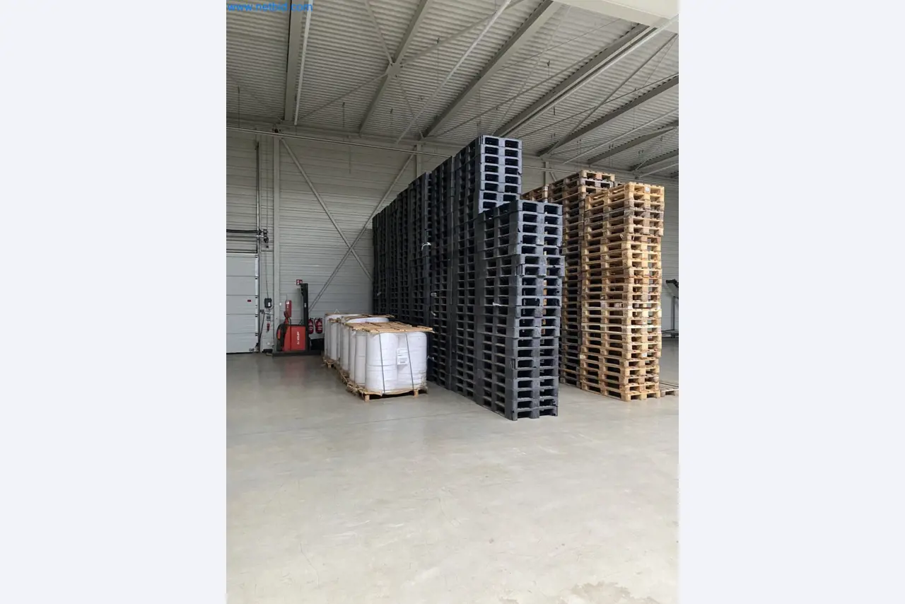 Machines for the production of cigarettes-1