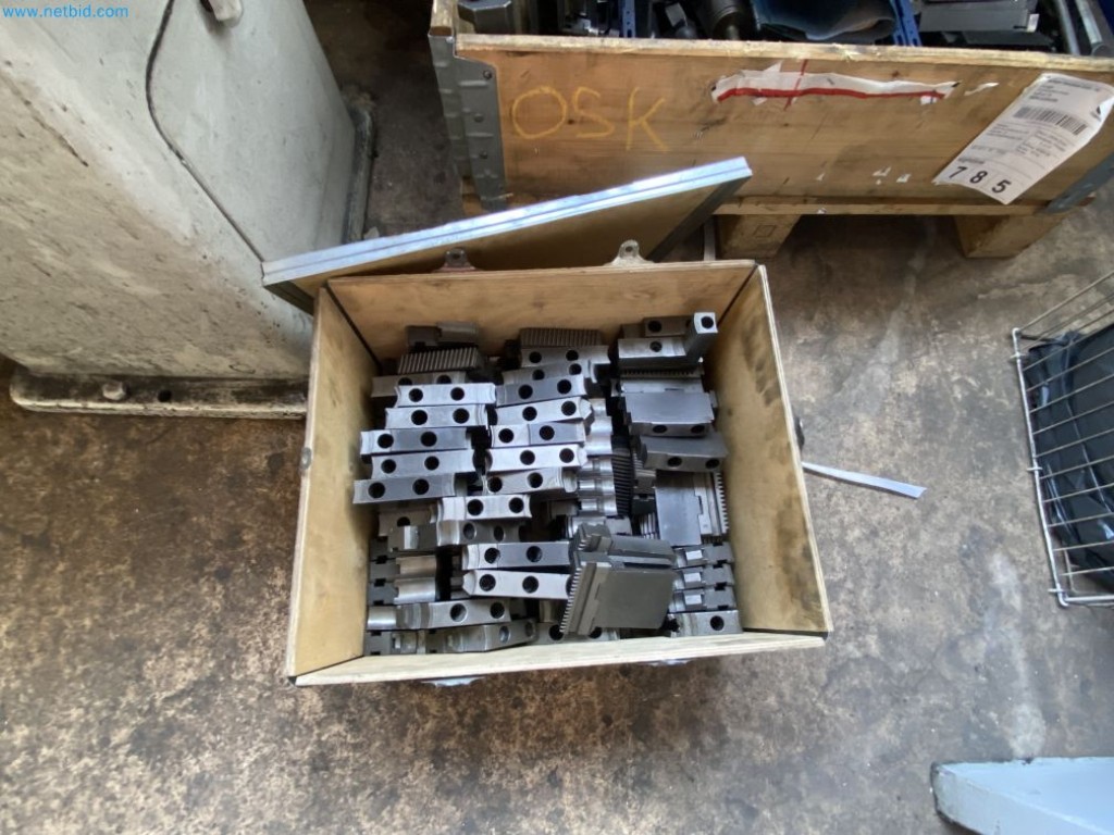 Machines du secteur de l'automatisation Construction de machines spéciales-7