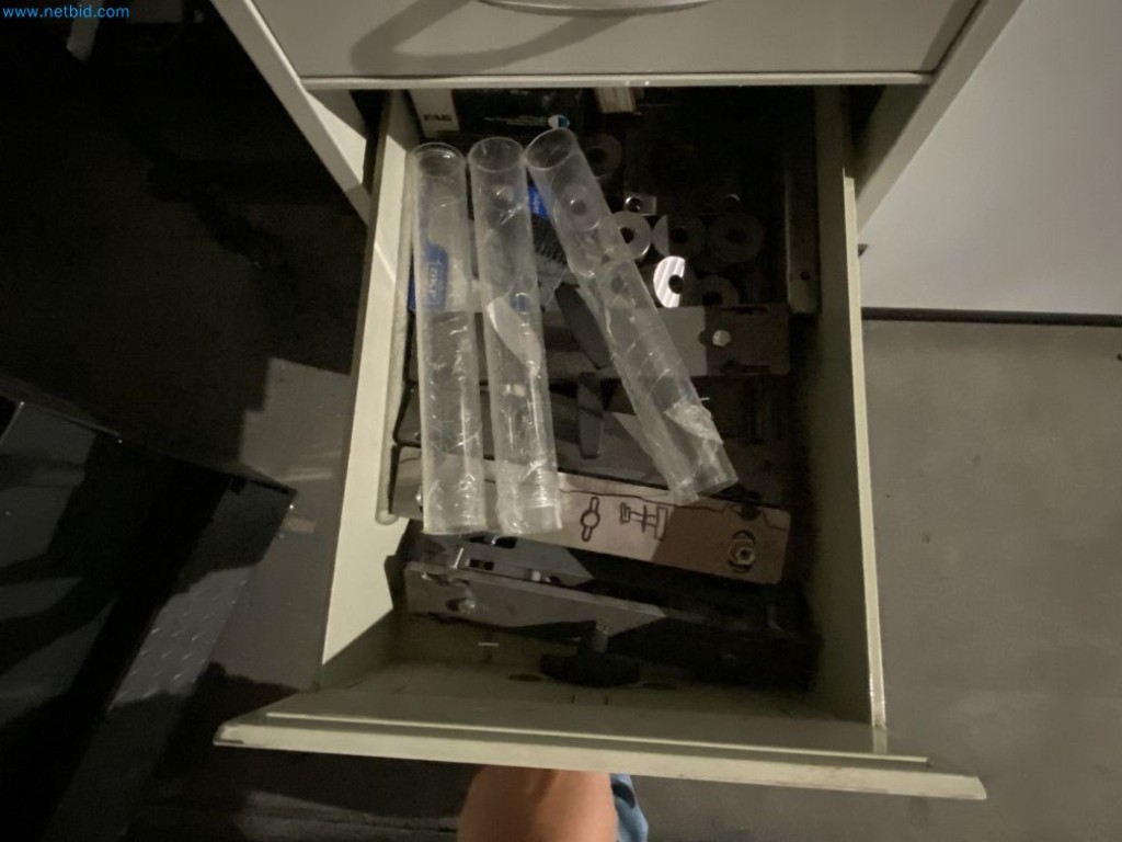 Machines du secteur de l'automatisation Construction de machines spéciales-10