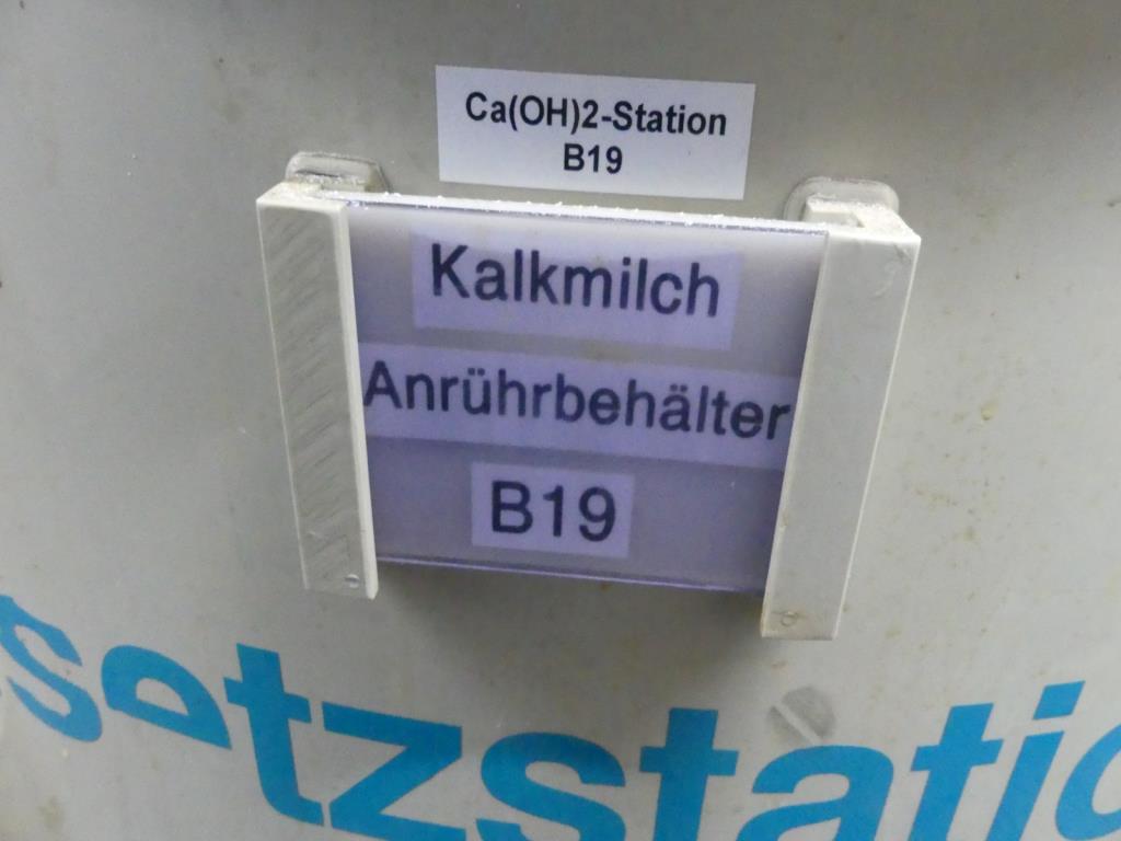 Maquinaria y accesorios de una antigua imprenta de huecograbado-15