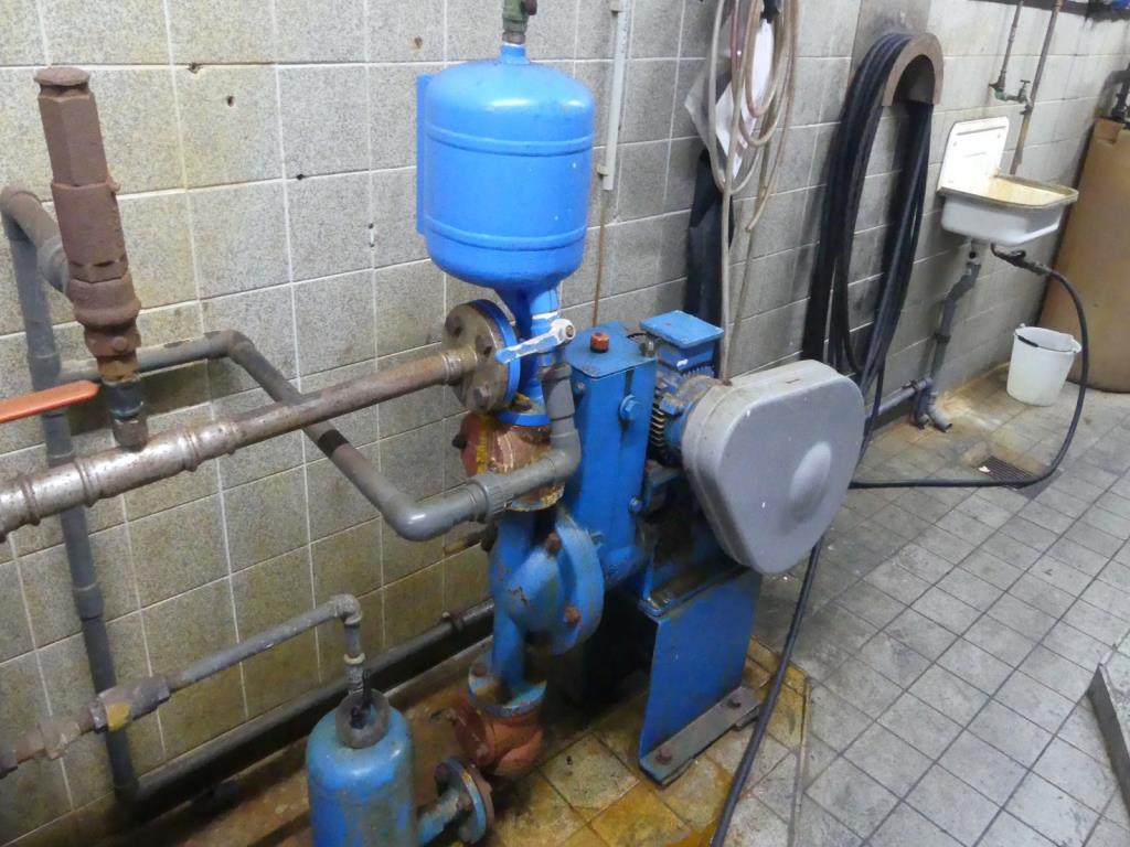 Maquinaria y accesorios de una antigua imprenta de huecograbado-6