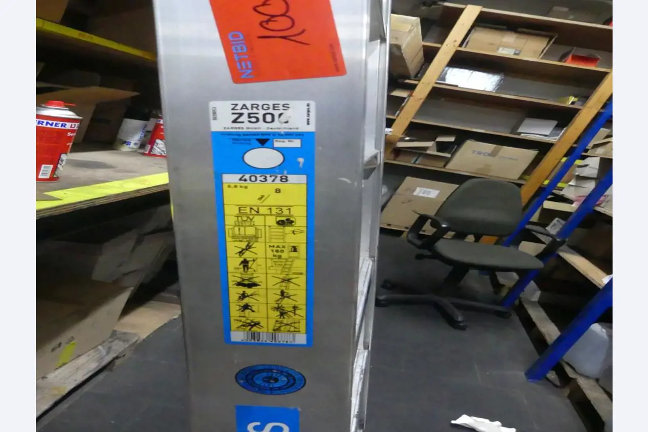 Maschinelle Einrichtung sowie Zubehör einer ehemaligen Tiefdruckerei-4