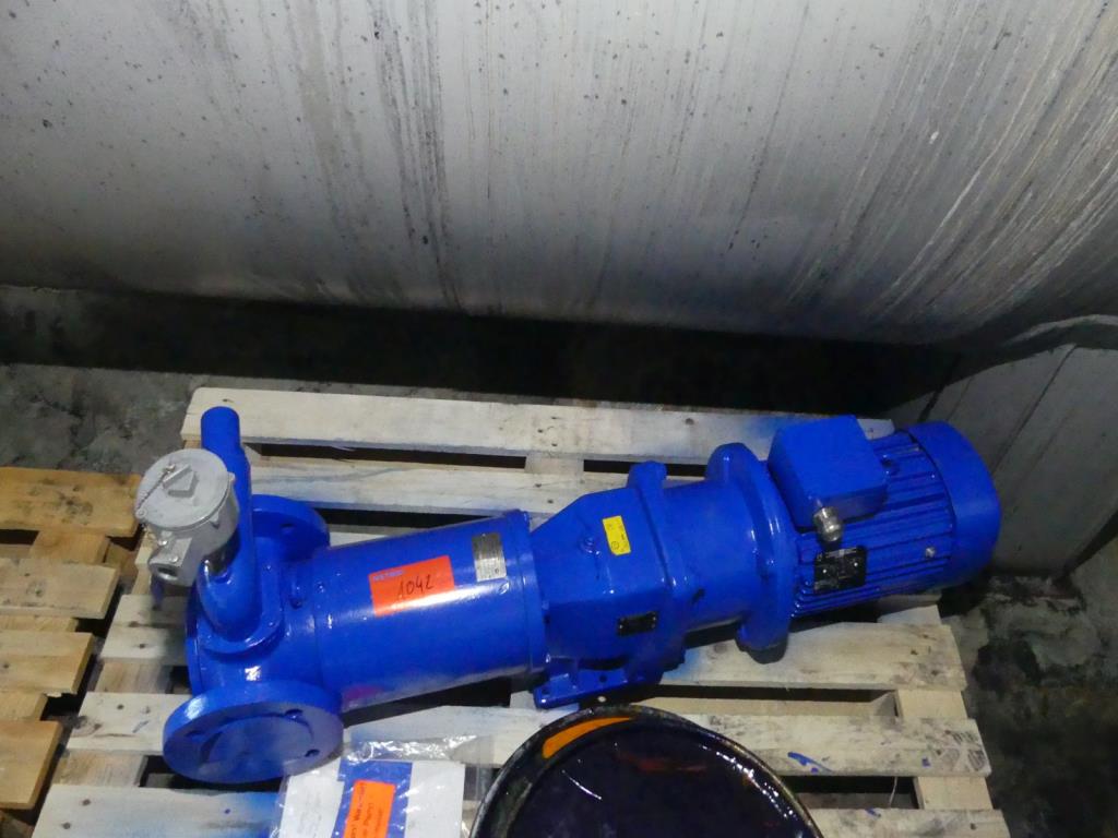 Máquinas e acessórios de uma antiga fábrica de impressão de gravuras-4