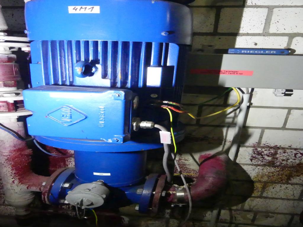 Maquinaria y accesorios de una antigua imprenta de huecograbado-3