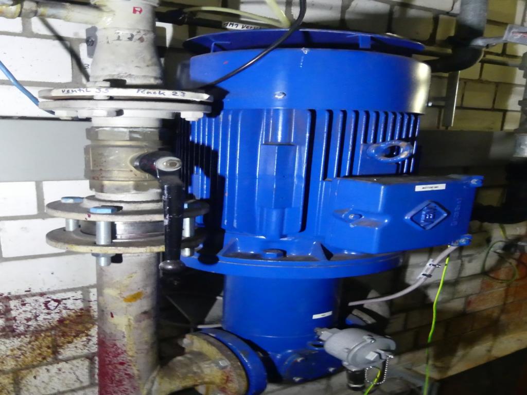 Maquinaria y accesorios de una antigua imprenta de huecograbado-4