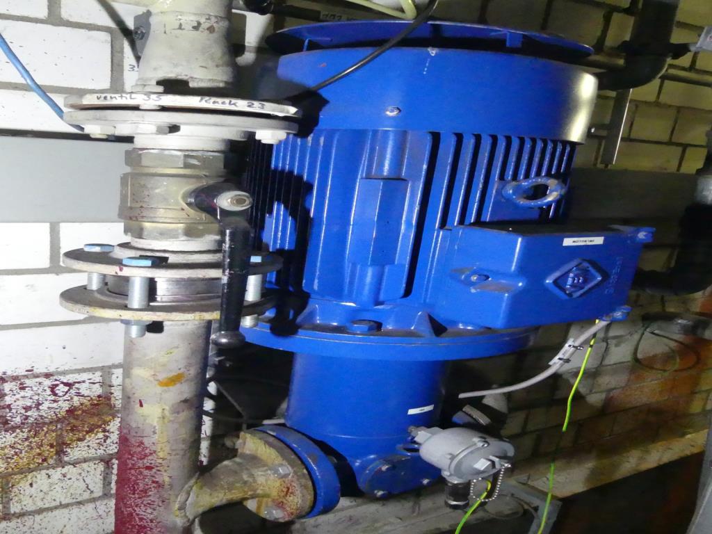 Maquinaria y accesorios de una antigua imprenta de huecograbado-5