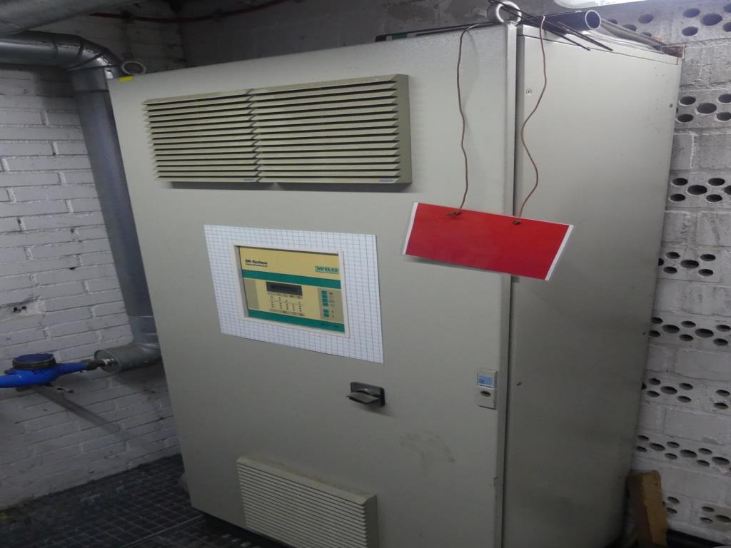 Maquinaria y accesorios de una antigua imprenta de huecograbado-20