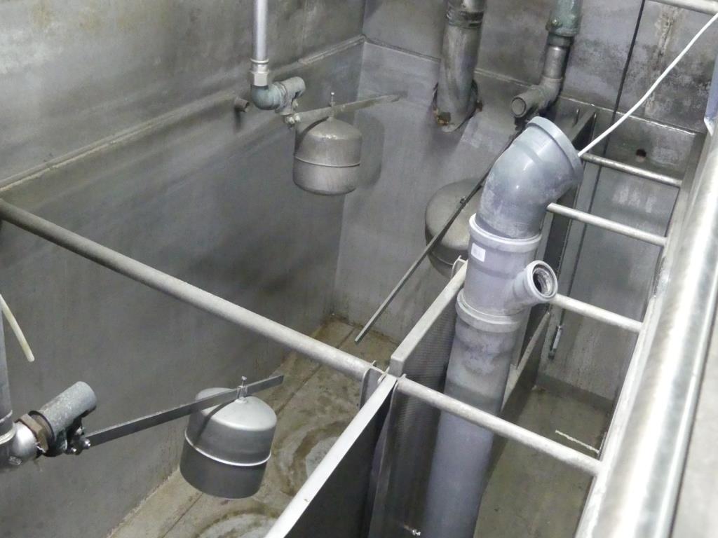 Maquinaria y accesorios de una antigua imprenta de huecograbado-29