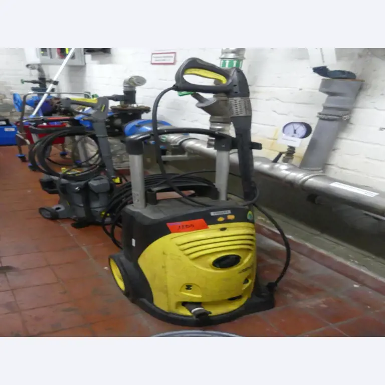 Maschinelle Einrichtung sowie Zubehör einer ehemaligen Tiefdruckerei-1