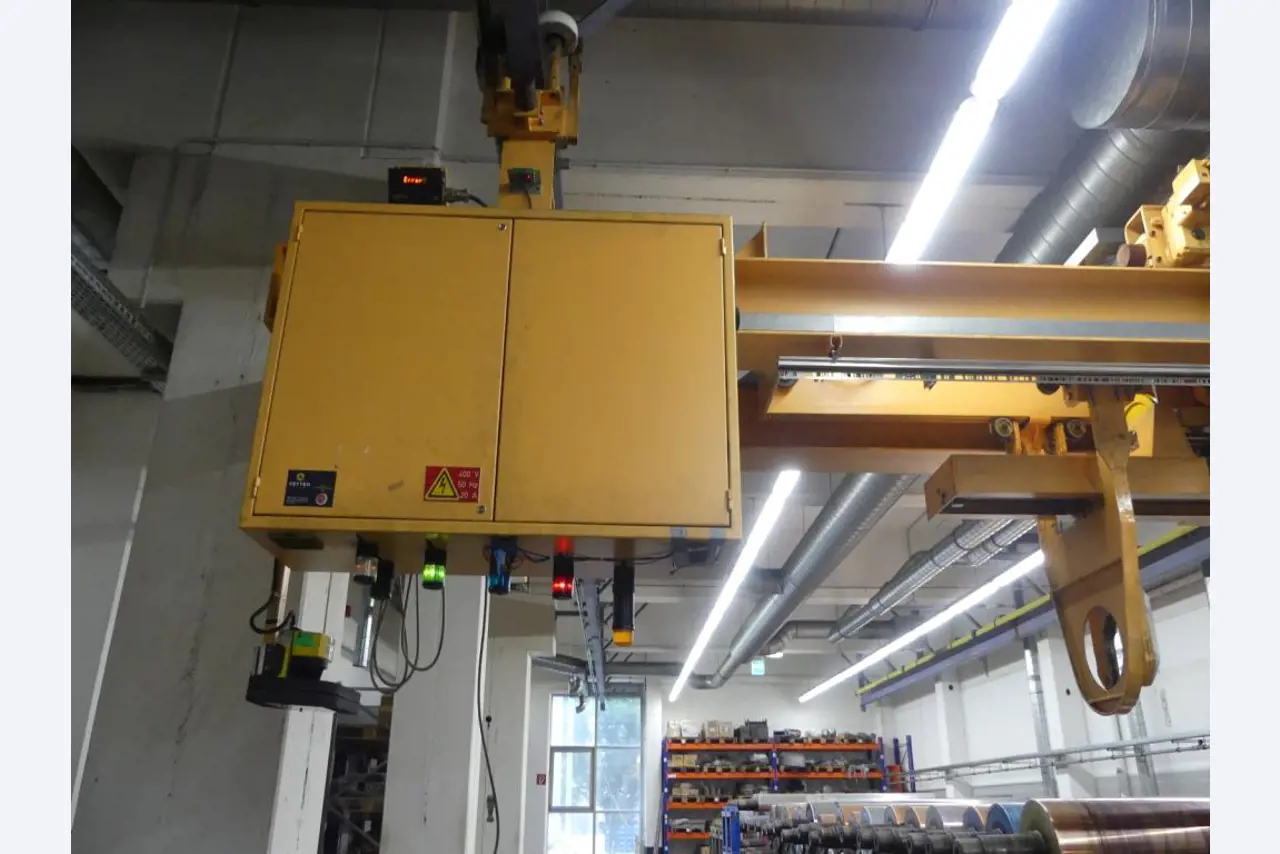 Maschinelle Einrichtung sowie Zubehör einer ehemaligen Tiefdruckerei-3