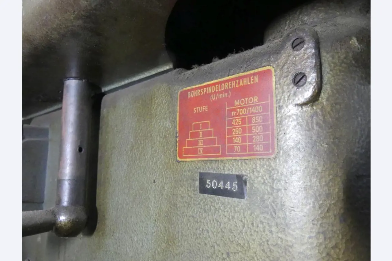 Stroje a příslušenství z bývalé hlubotiskové tiskárny-4