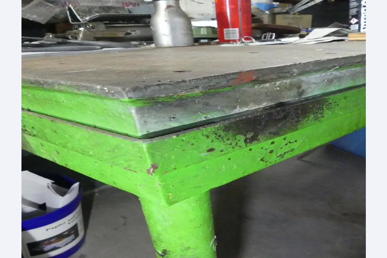 Maschinelle Einrichtung sowie Zubehör einer ehemaligen Tiefdruckerei-2