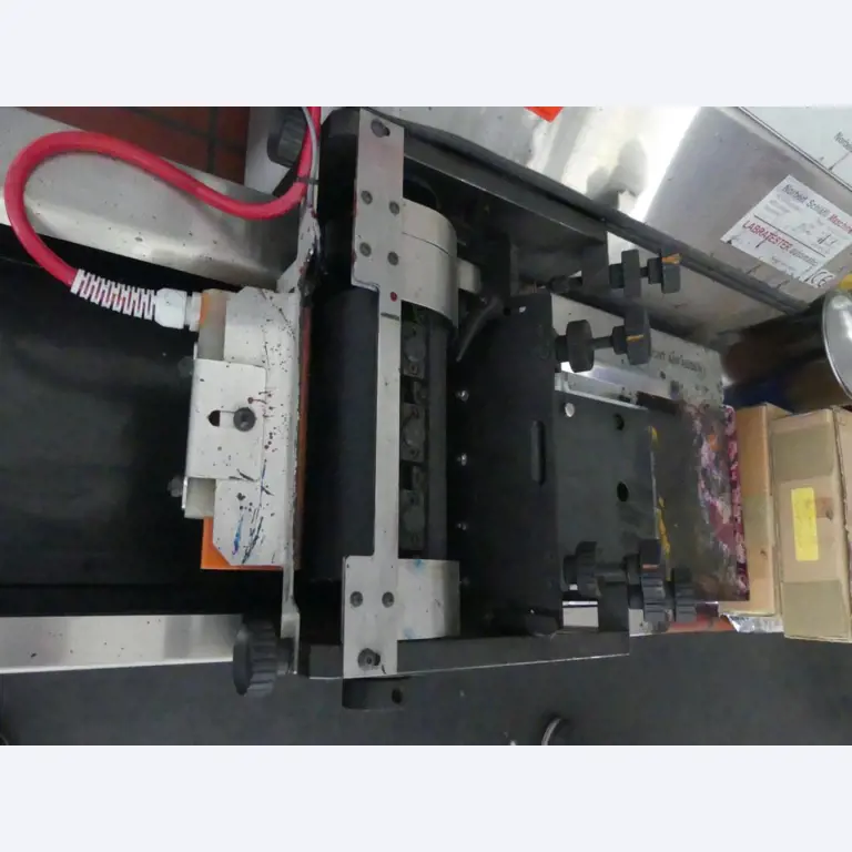 Maschinelle Einrichtung sowie Zubehör einer ehemaligen Tiefdruckerei-3