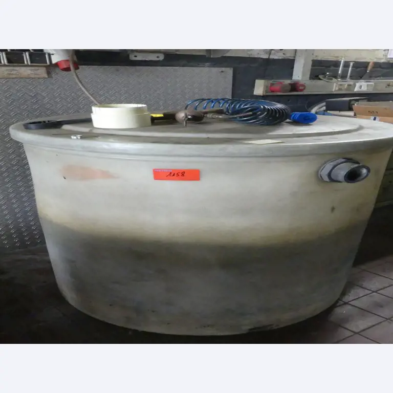 Equipement mécanique et accessoires d'une ancienne imprimerie en héliogravure-4