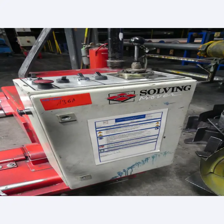 Maschinelle Einrichtung sowie Zubehör einer ehemaligen Tiefdruckerei-1