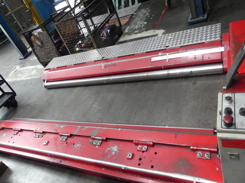 Máquinas e acessórios de uma antiga fábrica de impressão de gravuras-3