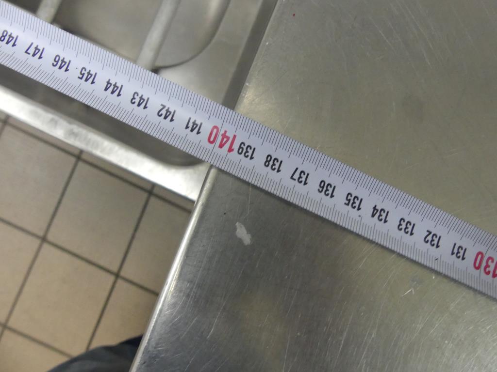 Maquinaria y accesorios de una antigua imprenta de huecograbado-2