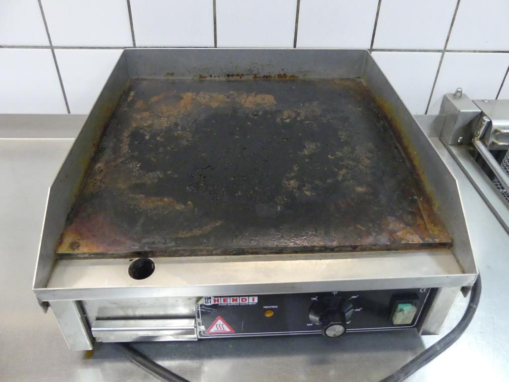 Maschinelle Einrichtung sowie Zubehör einer ehemaligen Tiefdruckerei-2