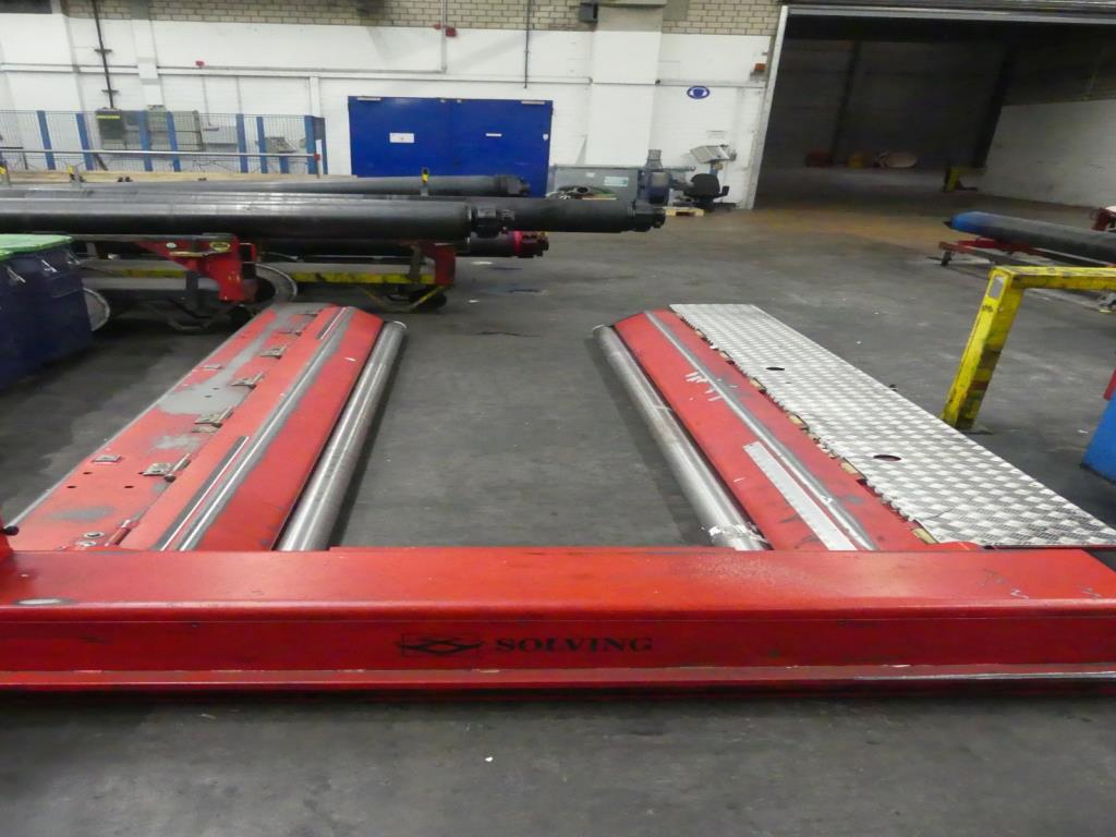 Maquinaria y accesorios de una antigua imprenta de huecograbado-2