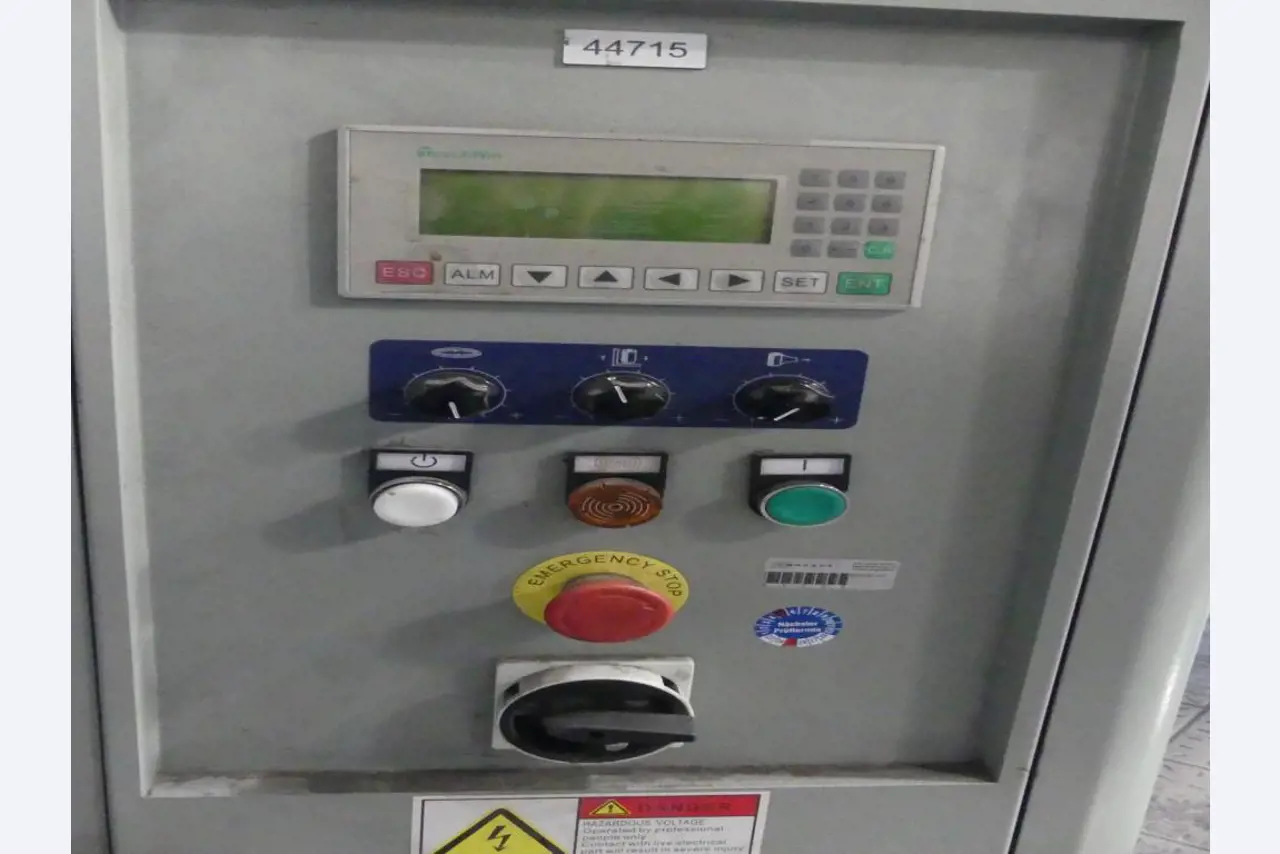 Maschinelle Einrichtung sowie Zubehör einer ehemaligen Tiefdruckerei-3