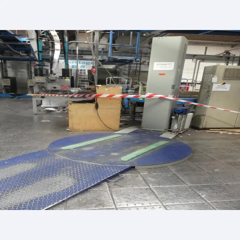 Maschinelle Einrichtung sowie Zubehör einer ehemaligen Tiefdruckerei-1