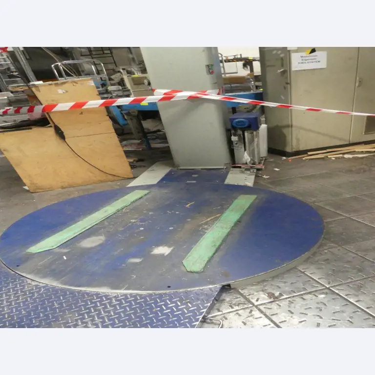 Maschinelle Einrichtung sowie Zubehör einer ehemaligen Tiefdruckerei-2